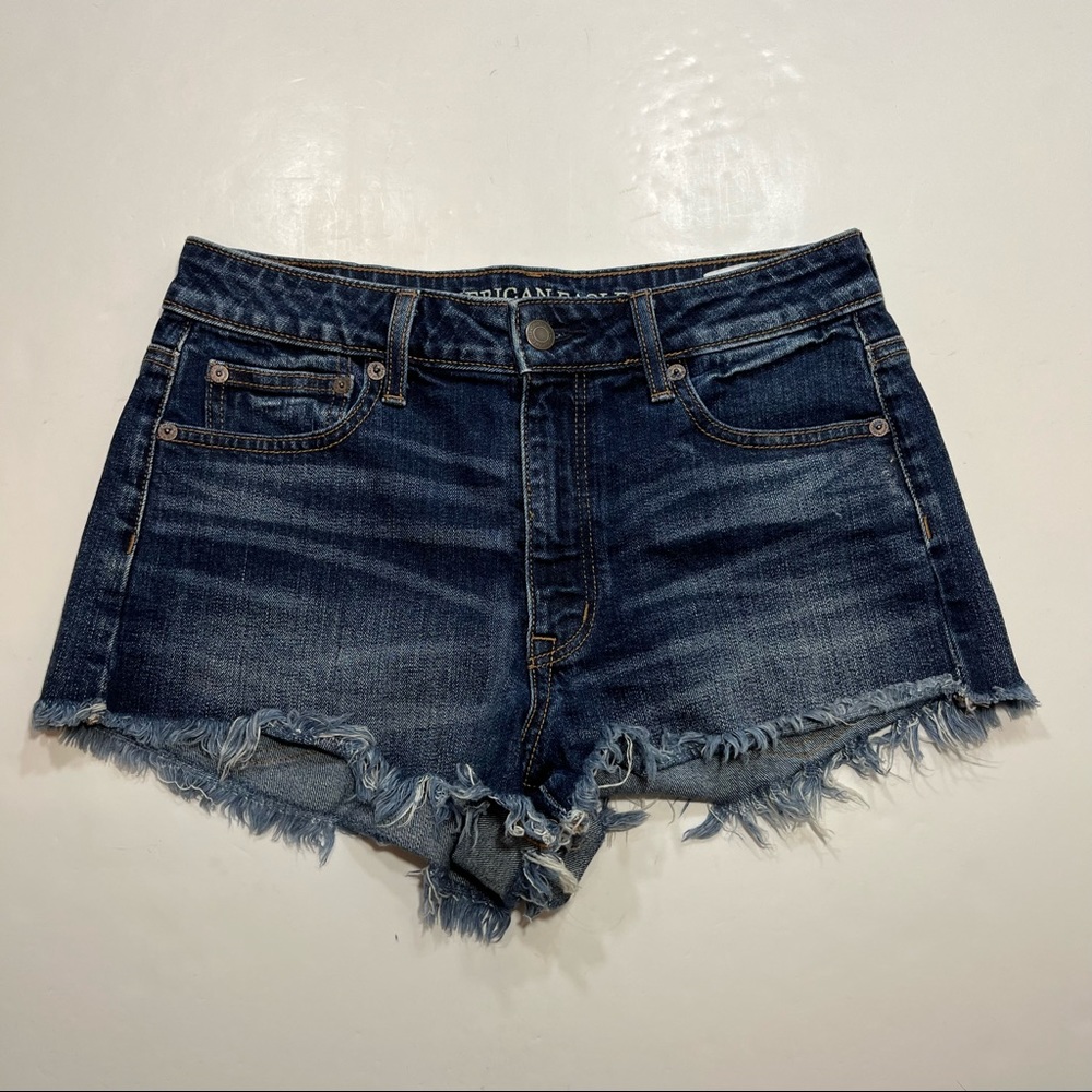 American Eagle Vintage Hi Rise Festival Blue Jean Shorts, Size 6